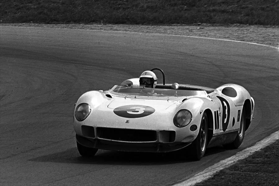 ＦＥＲＲＡＲＩ330P2 Toronto Motorsports - 1964 Ferrari 330P NART #4 P. Rodriguez